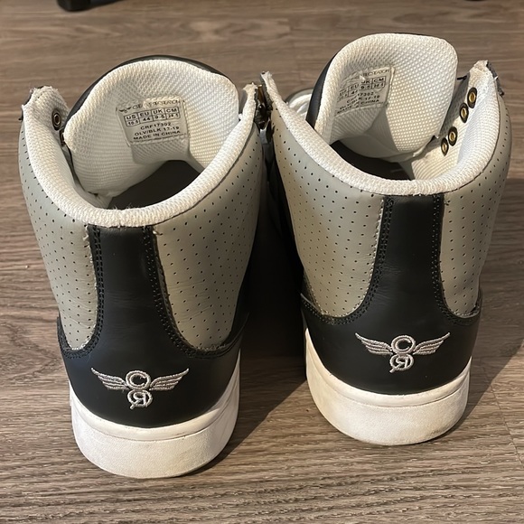 Kevin Kreider's CREATIVE RECREATION Sneakers - Picture 8 of 9